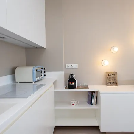 élégant Face à La - équipé * Roquebrune-Cap-Martin